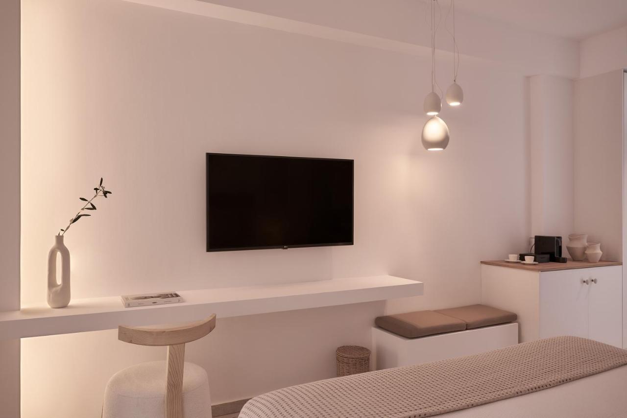 Isida Andros Hotell Áyios Pétros Exteriör bild