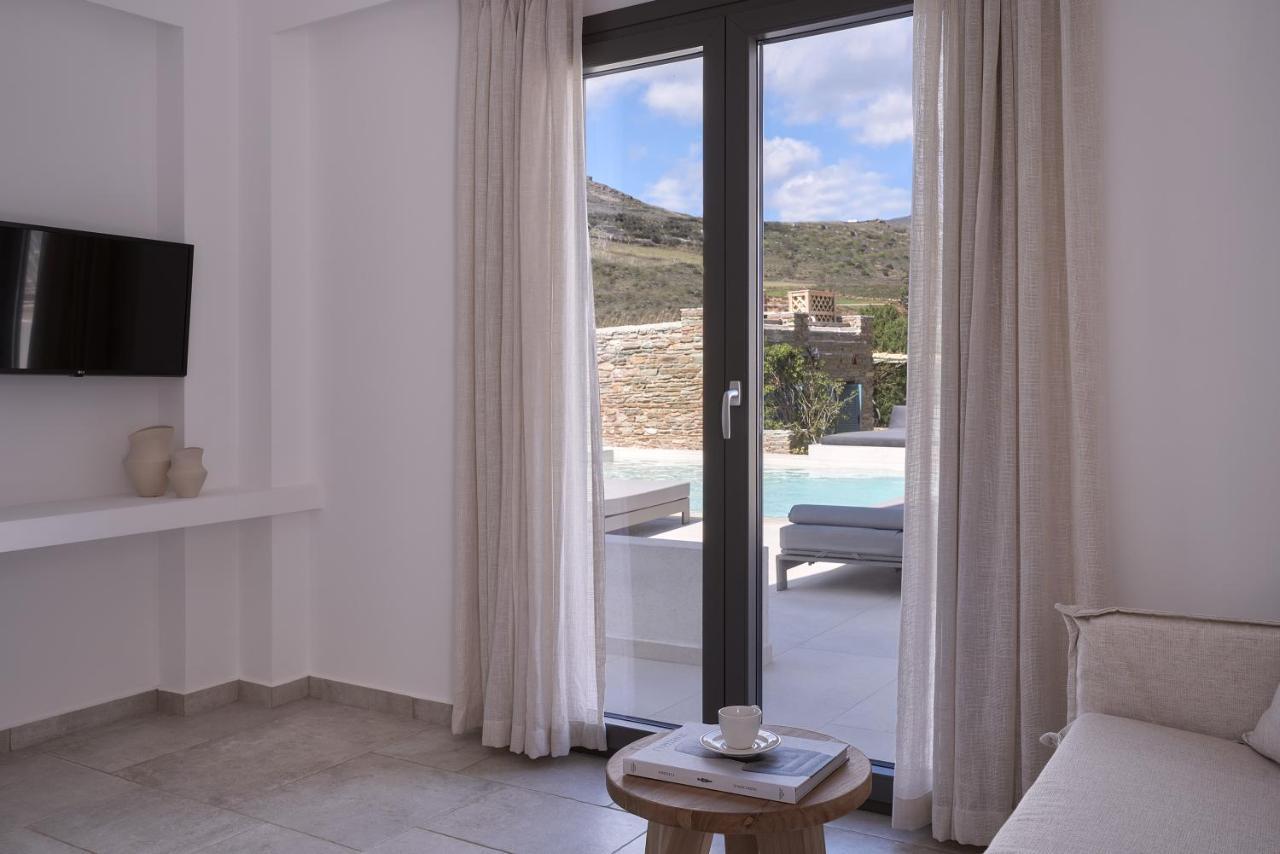 Isida Andros Hotell Áyios Pétros Exteriör bild
